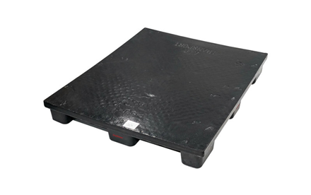 Plastic pallet